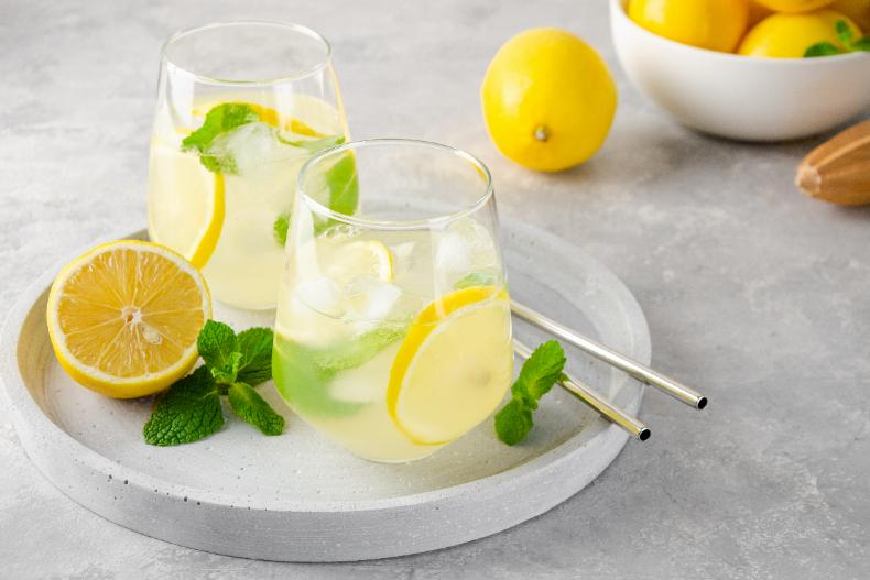 檸檬到底該怎麼吃？盤點5大攝取營養關鍵，能夠降血壓、美白還能防「這病狀」