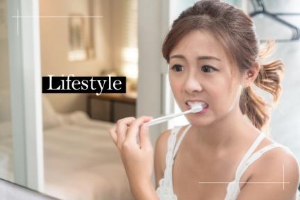 刷牙前牙刷不要先沾濕比較好？牙醫曝5種清潔口腔知識，「這招」除口臭、防蛀牙效果超強