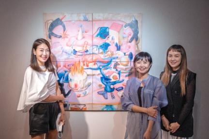賈永婕也收藏過她的畫作！藝術家謝宜庭個展「她她 與她」，即日起至10／24展出中
