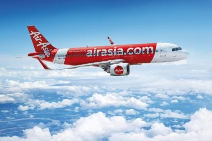 AirAsia夏季機票大促銷，台灣直飛航線888元起！樂天旅遊日本住宿下殺4折起