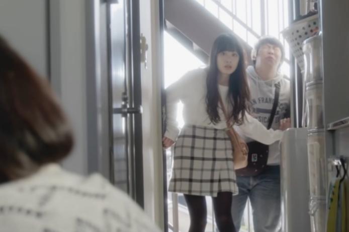 全體女友注意！日本廣告教你怎麼「潛入他家」抓小三，劈腿男友小心囉～