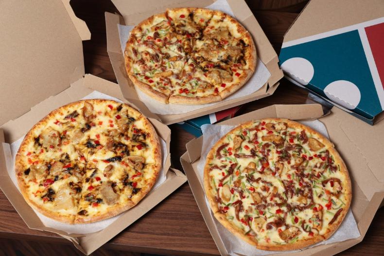 8月必吃速食新品整理：達美樂3款「客家披薩」、中元節限定「三牲漢堡」